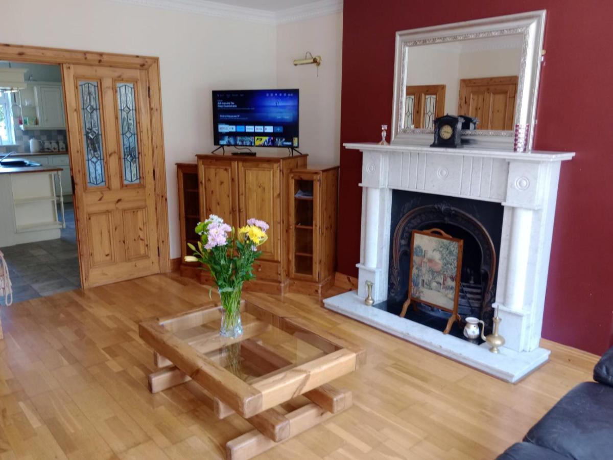 Tullynacrunat Lodge Castleblayney Eksteriør billede