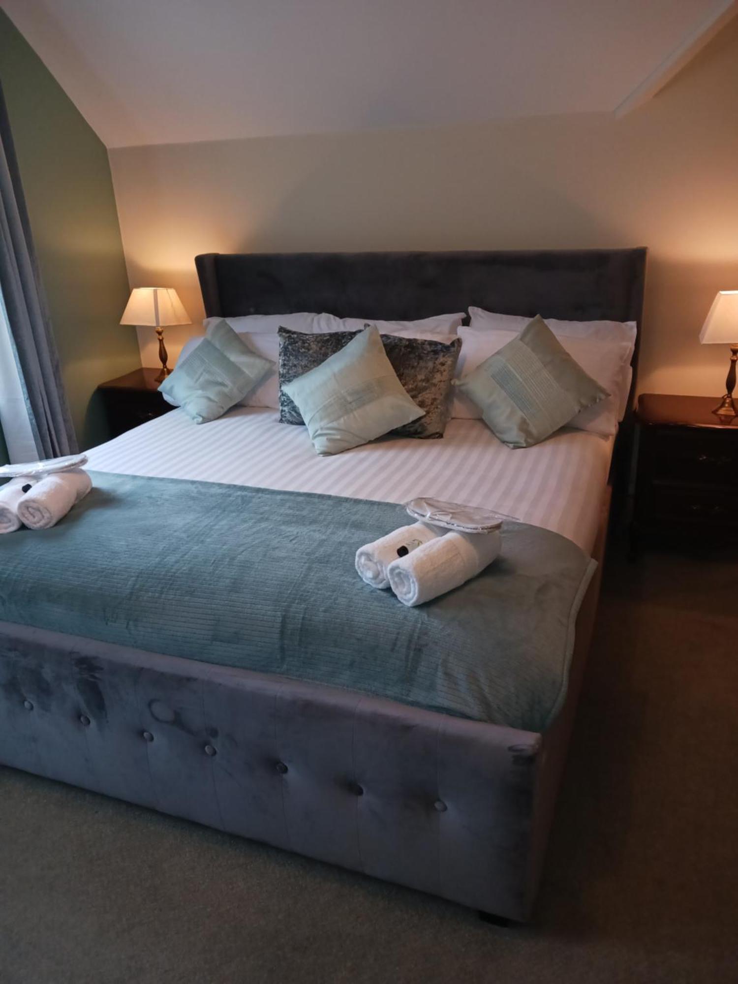 Tullynacrunat Lodge Castleblayney Eksteriør billede