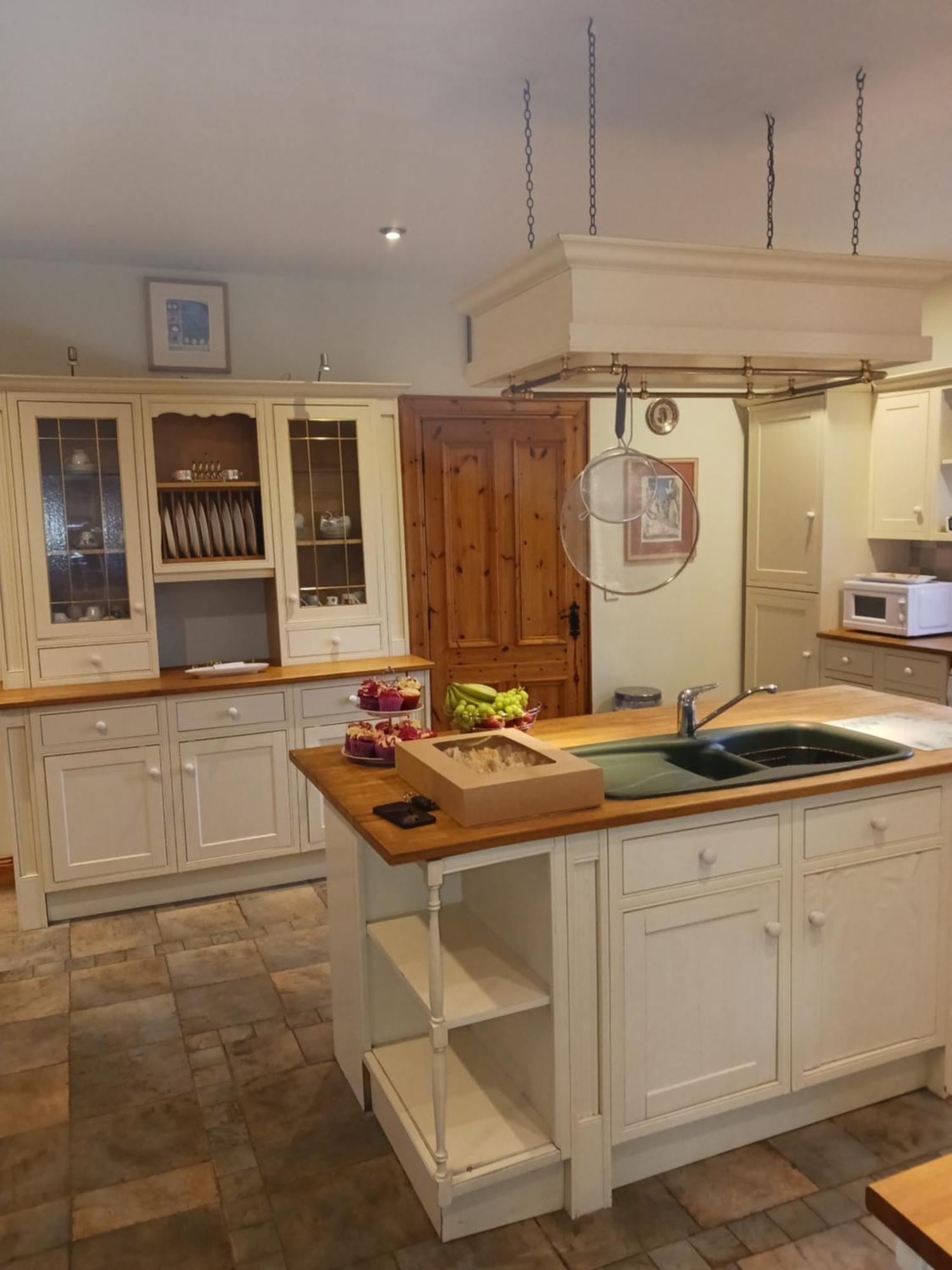 Tullynacrunat Lodge Castleblayney Eksteriør billede