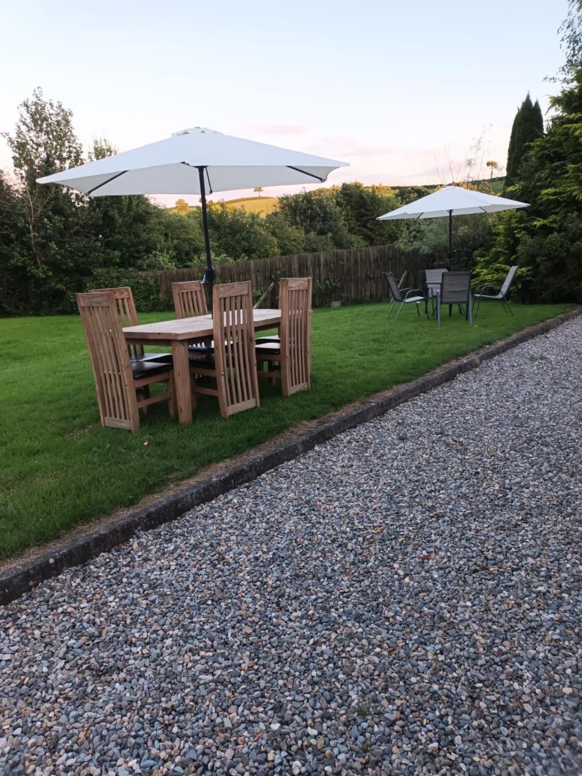 Tullynacrunat Lodge Castleblayney Eksteriør billede